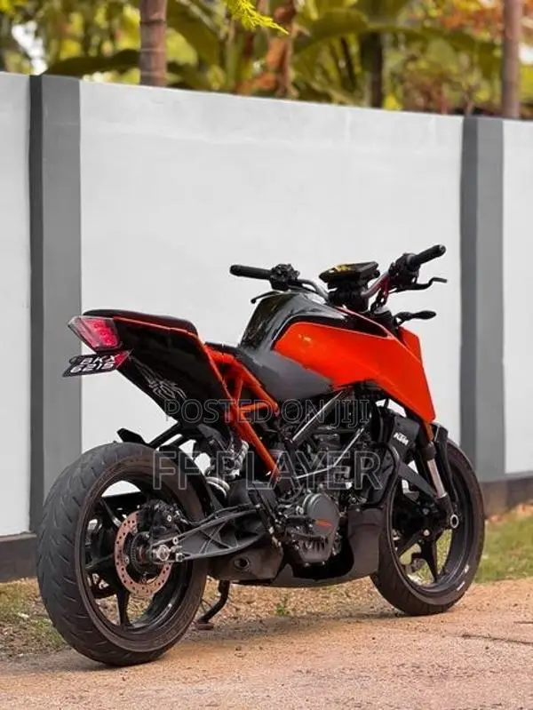 KTM Duke 160 2026