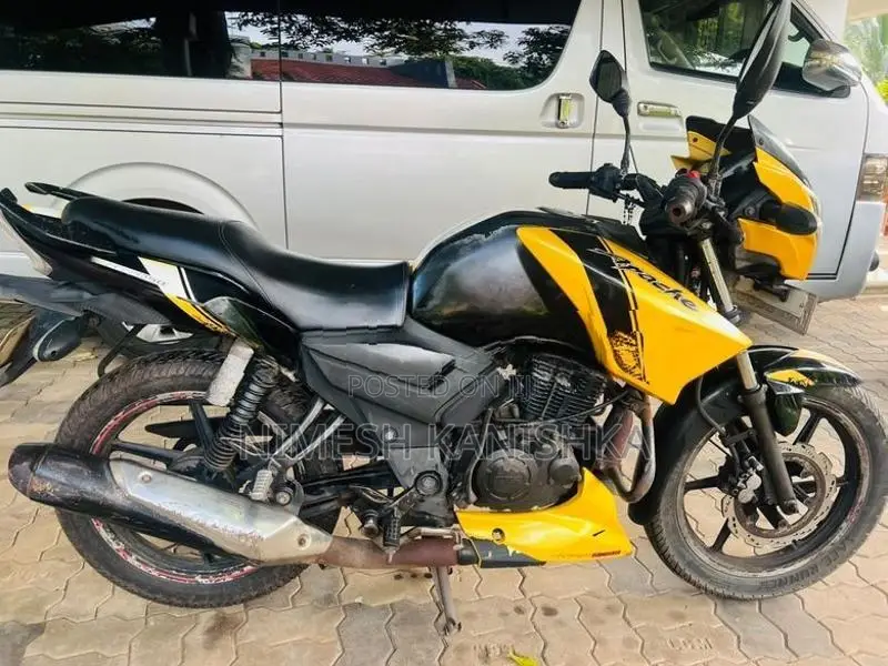 TVS Apache 2014