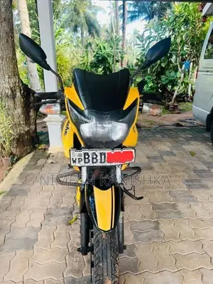 TVS Apache 2014