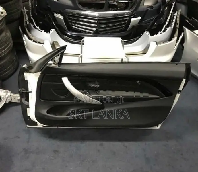 Genuine BMW 420i 420d 2018 M Sport Driver Door Complete - WHITE