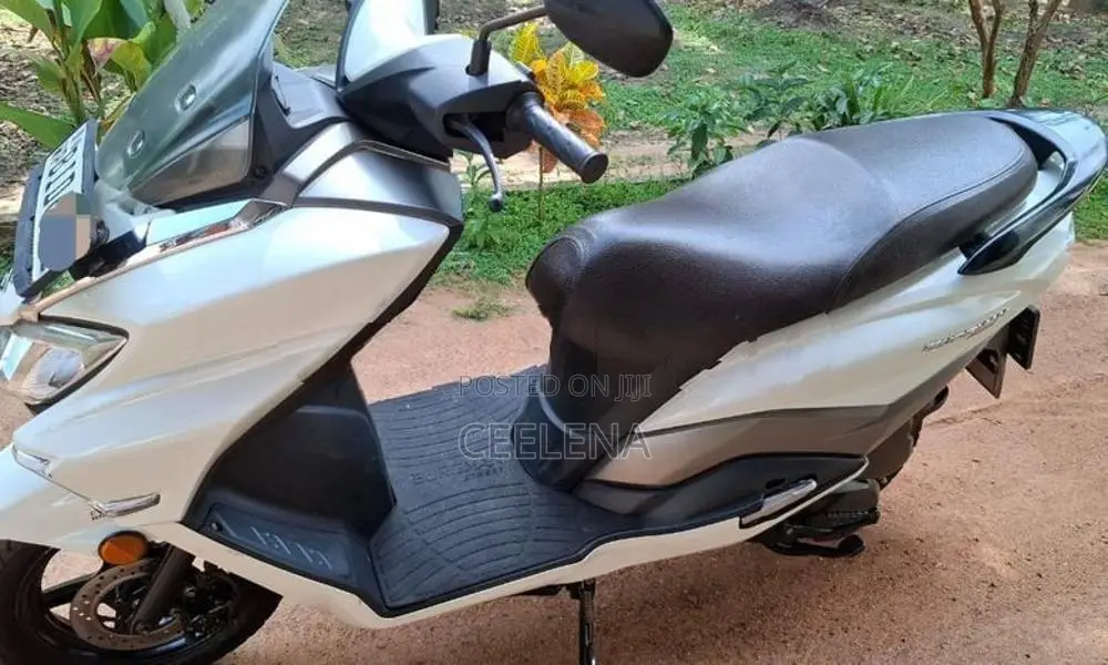 Suzuki Burgman 125 2019