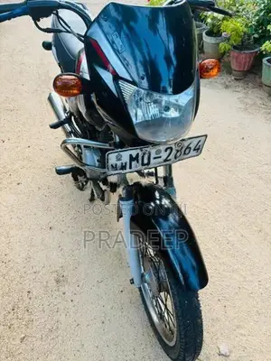 Bajaj CT100 2006