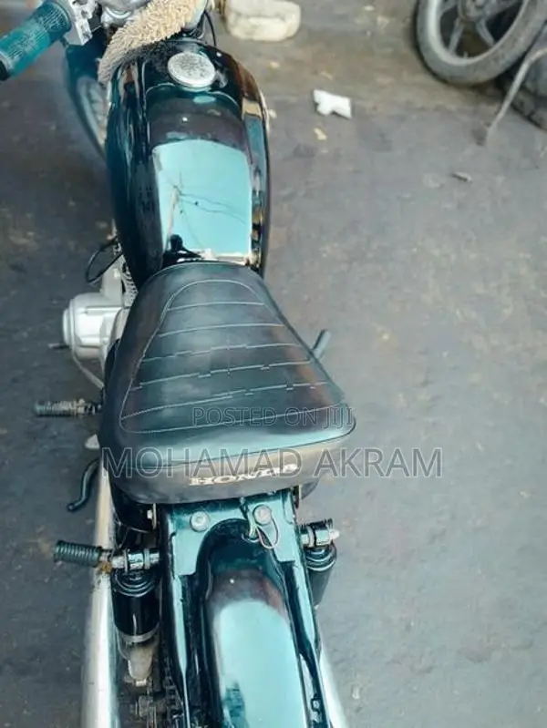 Honda CD 125 2011