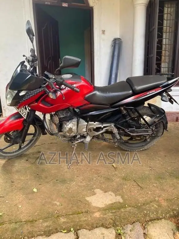 Bajaj Pulsar 135 2015