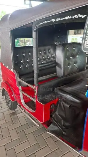 Bajaj RE 4Strok 2015