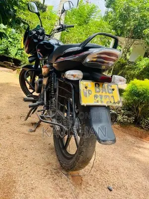 Bajaj Discover 2014