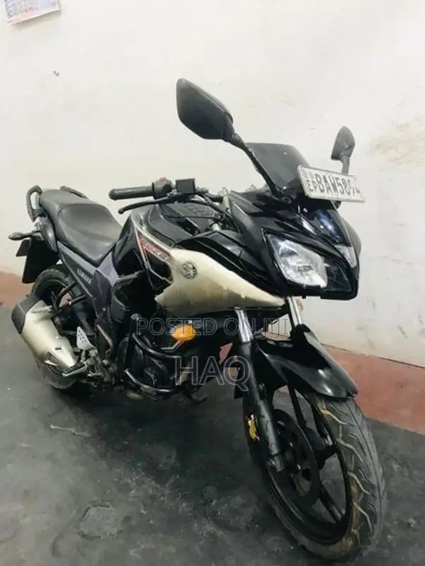 Yamaha Fazer 2015