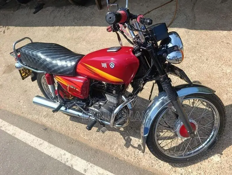 Bajaj 4S Champion 2000