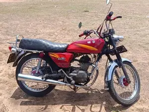 Bajaj 4S Champion 2000