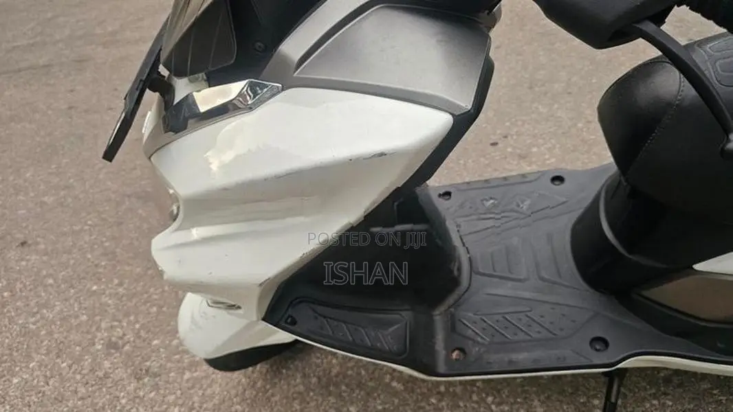 Suzuki Burgman 125 2020