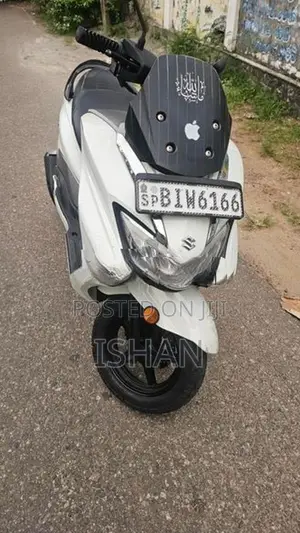 Suzuki Burgman 125 2020