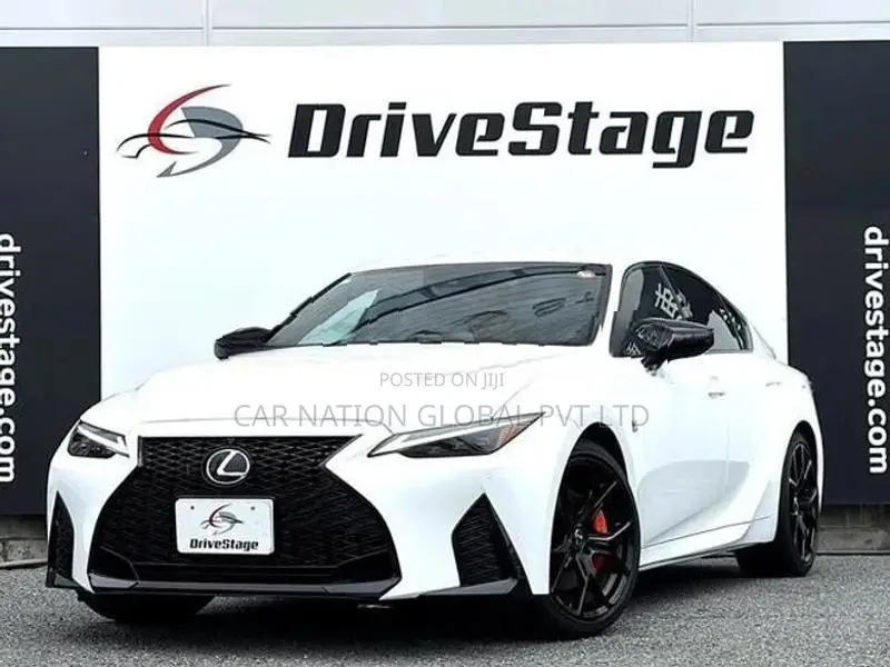 Lexus IS 300 F Sport 2025