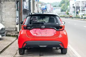 Toyota Yaris G LED HEADREST 2025