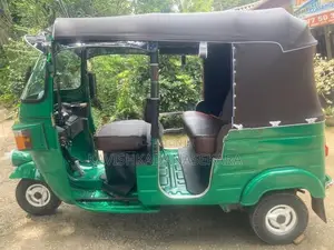 Bajaj RE 2011