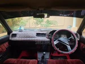 Toyota Corona 1987
