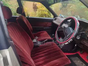 Toyota Corona 1987