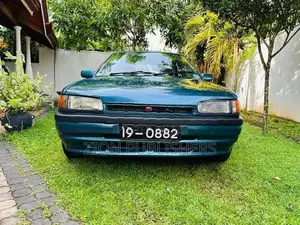 Mazda 3 1990