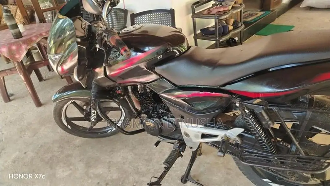 Bajaj Pulsar 150 2009