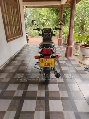 Bajaj CT100 2011