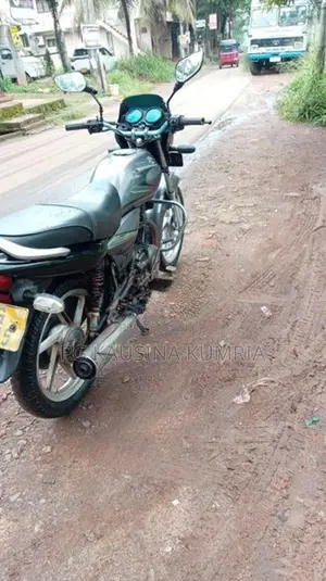 Bajaj Platina 100 2007