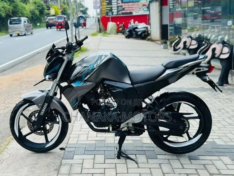 Yamaha FZ V2 2018