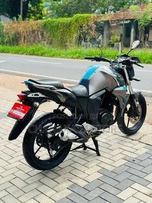 Yamaha FZ 2018