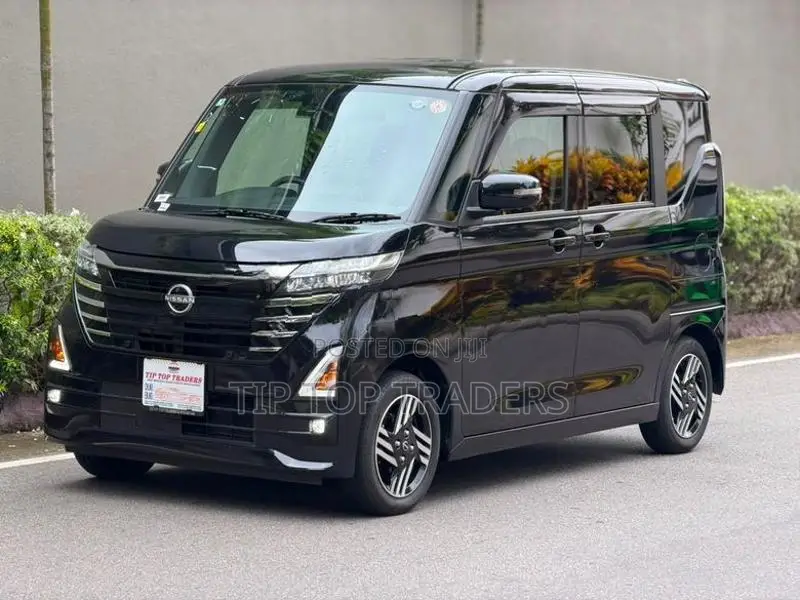 Nissan ROOX HIGHWAY STAR X Fully Loaded 2025