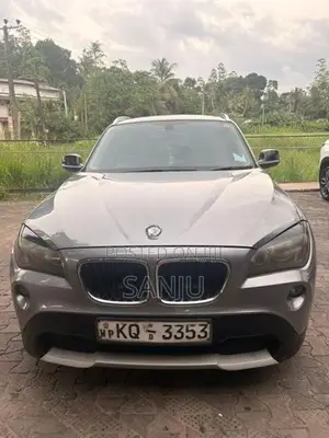 BMW X1 2011
