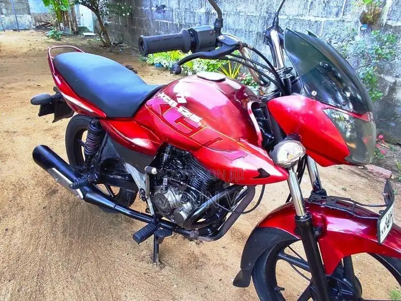 Bajaj XCD 125 2007