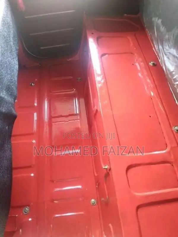 Bajaj RE 2005