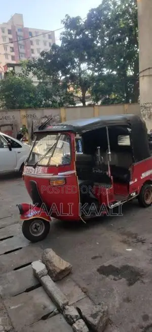 Bajaj RE 1995