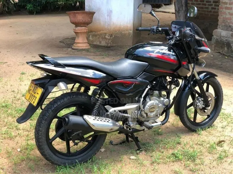 Bajaj Pulsar 150 2011