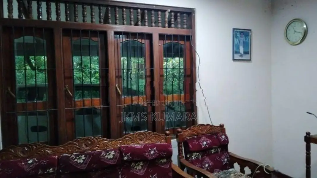 House For Rent Padukka