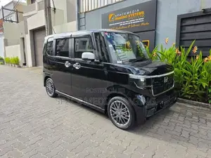 Honda N-Box CUSTOM TURBO 2025