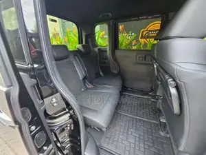 Honda N-Box CUSTOM TURBO 2025