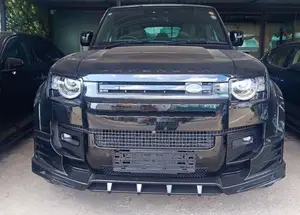 Land Rover Defender 2025