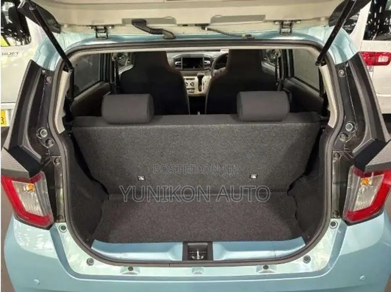 Daihatsu Mira E:S X SA3 2025