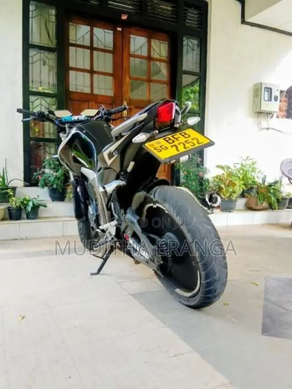 Yamaha FZ 2017