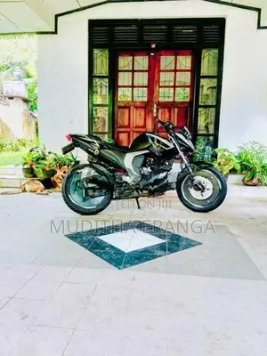 Yamaha FZ 2017