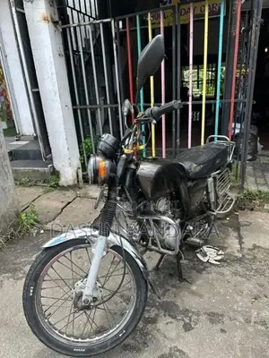 Bajaj Boxer 2003