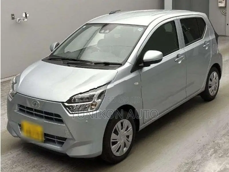 Daihatsu Mira E:S X SA3 2025