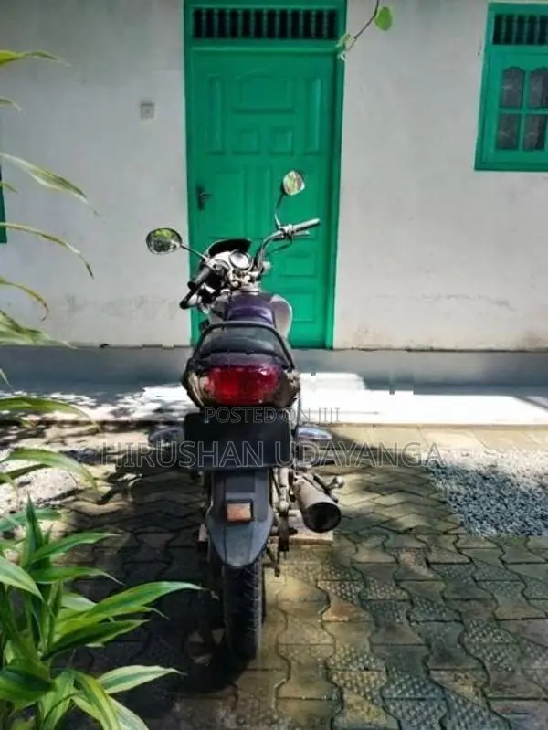 TVS Star Sport 2006