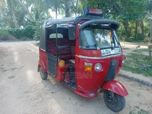 Bajaj RE 2012