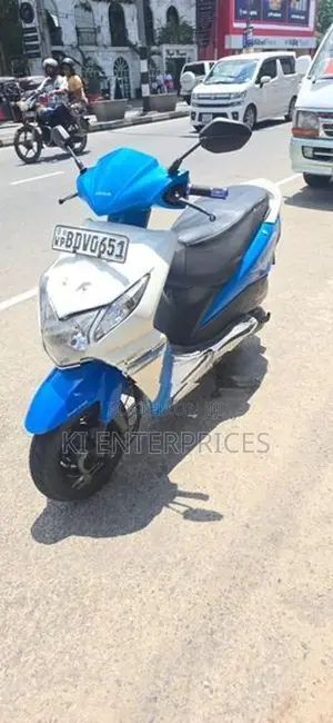 Honda Dio 2017