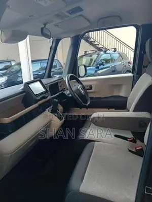 Honda N-Box J4 2024