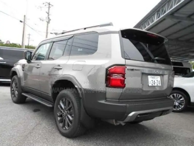 Toyota Land Cruiser PRADO 250 VX 2026