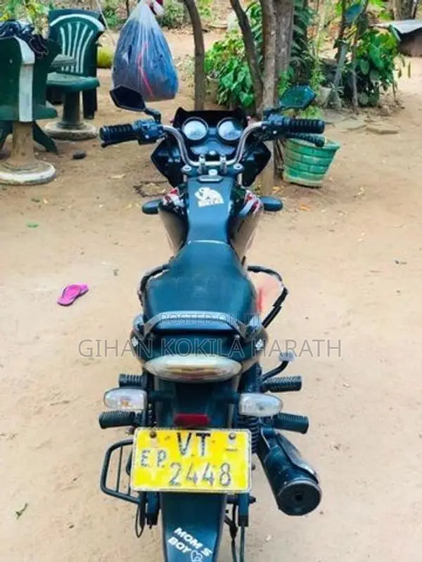 Bajaj Discover 2010