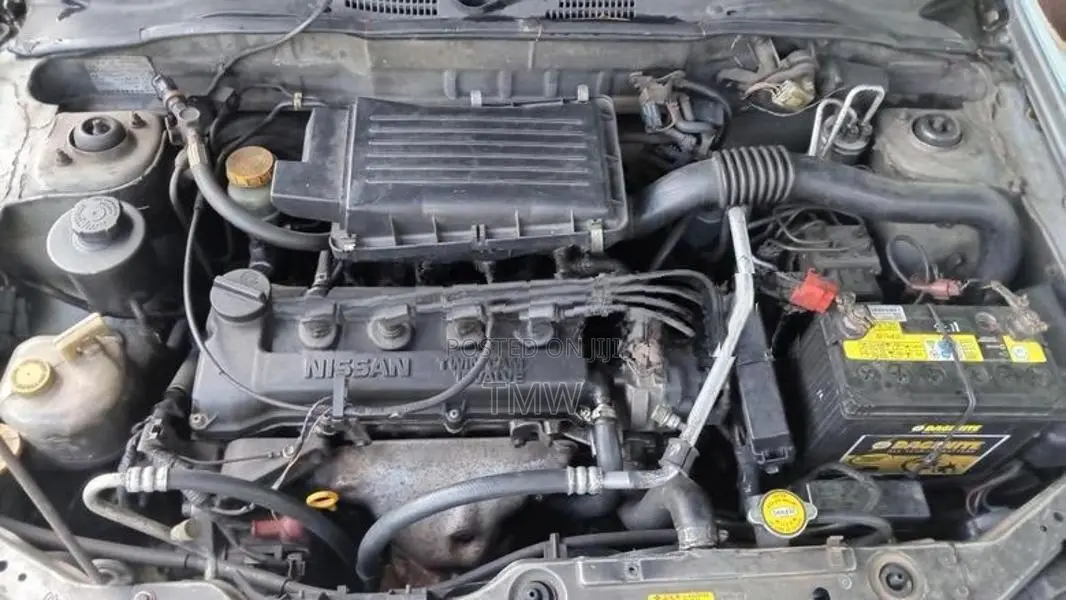 Nissan March K 11 2000