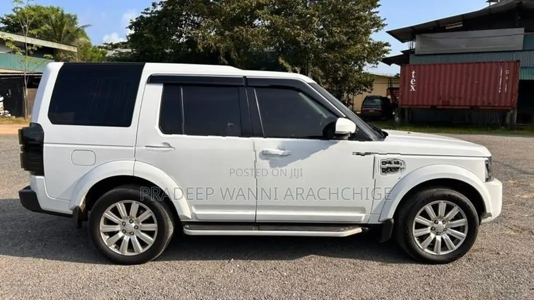 Land Rover Discovery Sport 2015