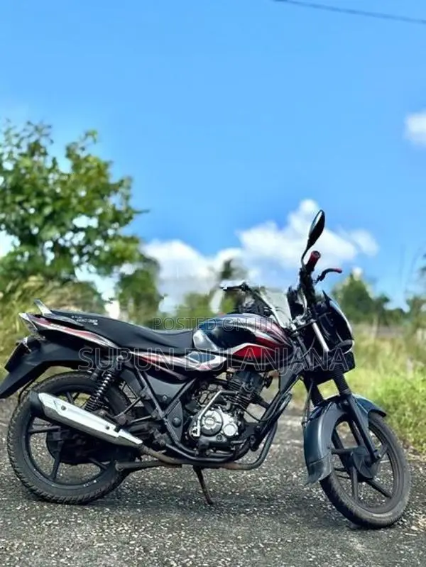 Bajaj Discover 2013